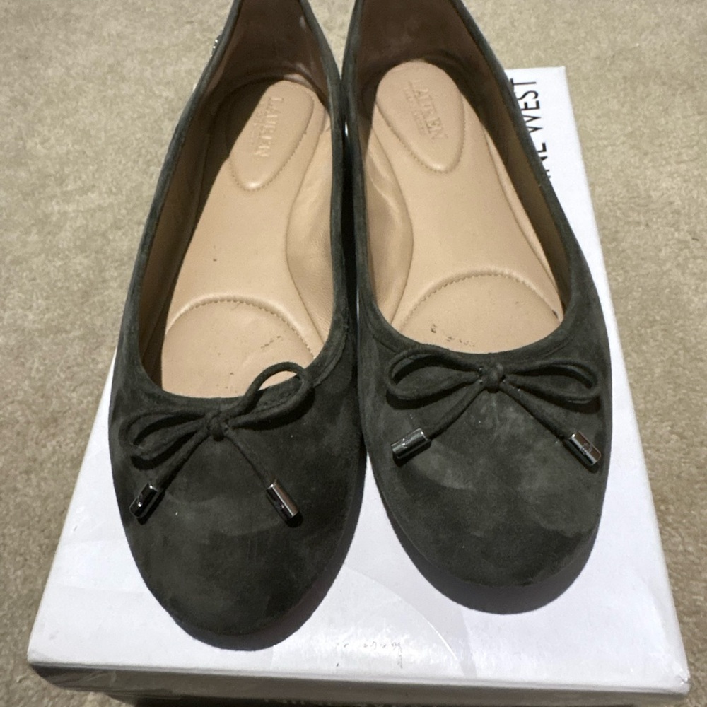 Lauren Ralph Lauren - Jayna Suede Flat - Khaki